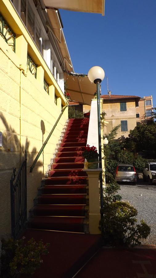 Hotel Azzurro Varazze Exteriér fotografie