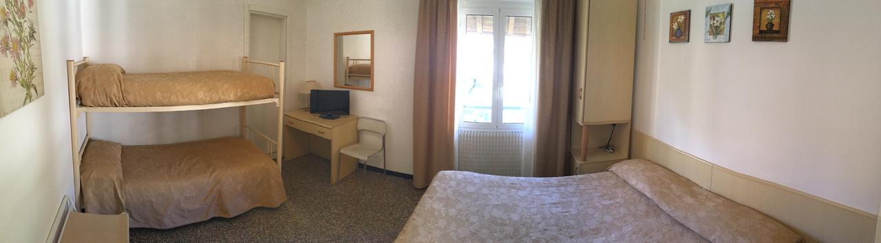Hotel Azzurro Varazze Exteriér fotografie