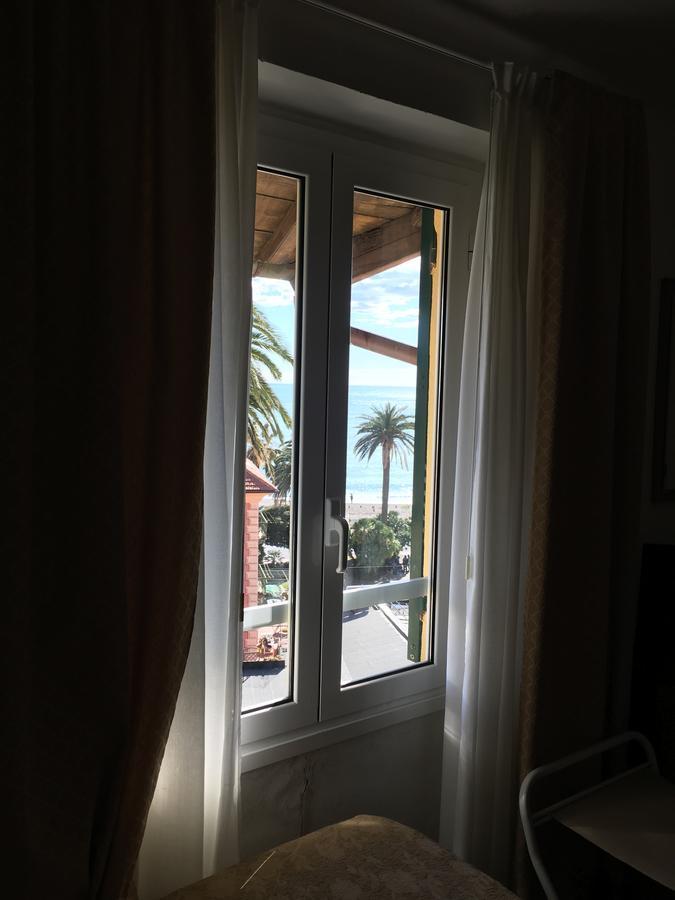 Hotel Azzurro Varazze Exteriér fotografie